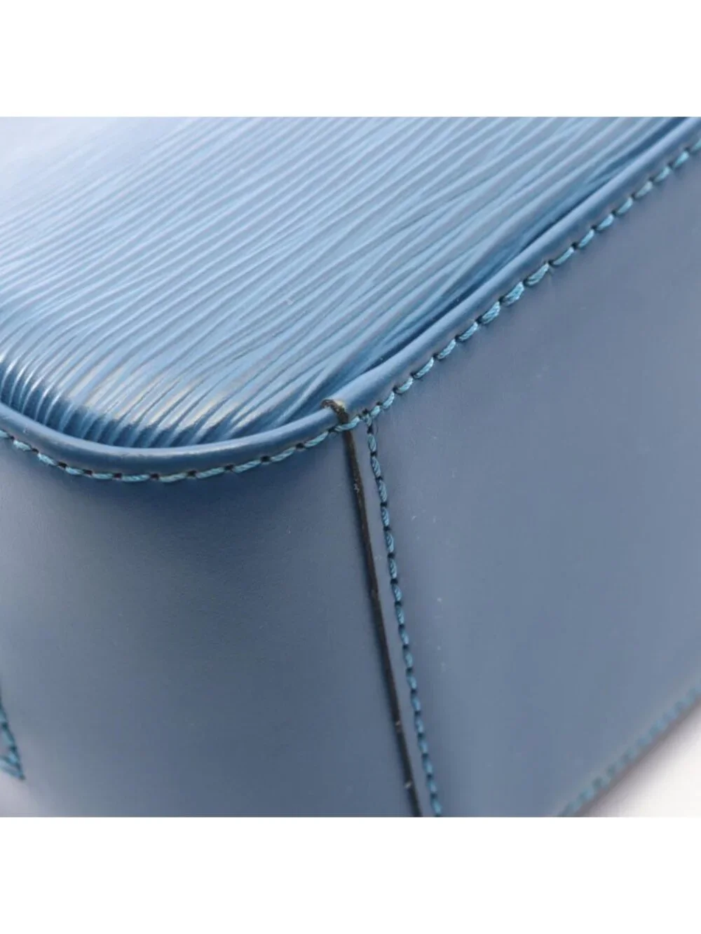 Louis Vuitton Jasmine Epi Miltille Leather Handbag